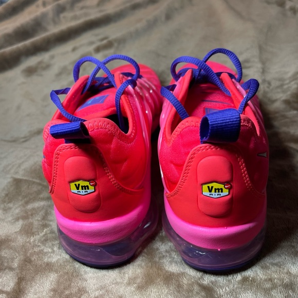 Nike air Vapormax plus - Picture 2 of 4